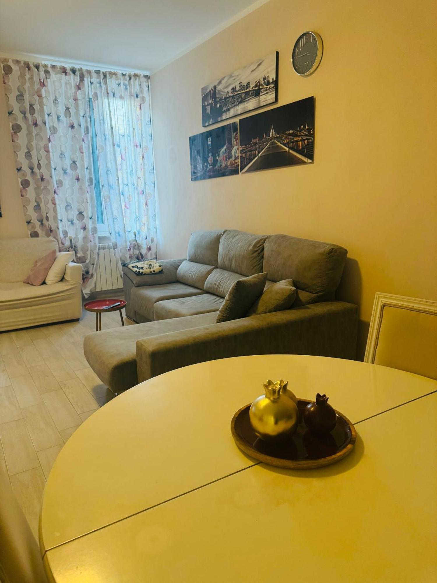 Casa Ayden Apartment Livorno Bagian luar foto
